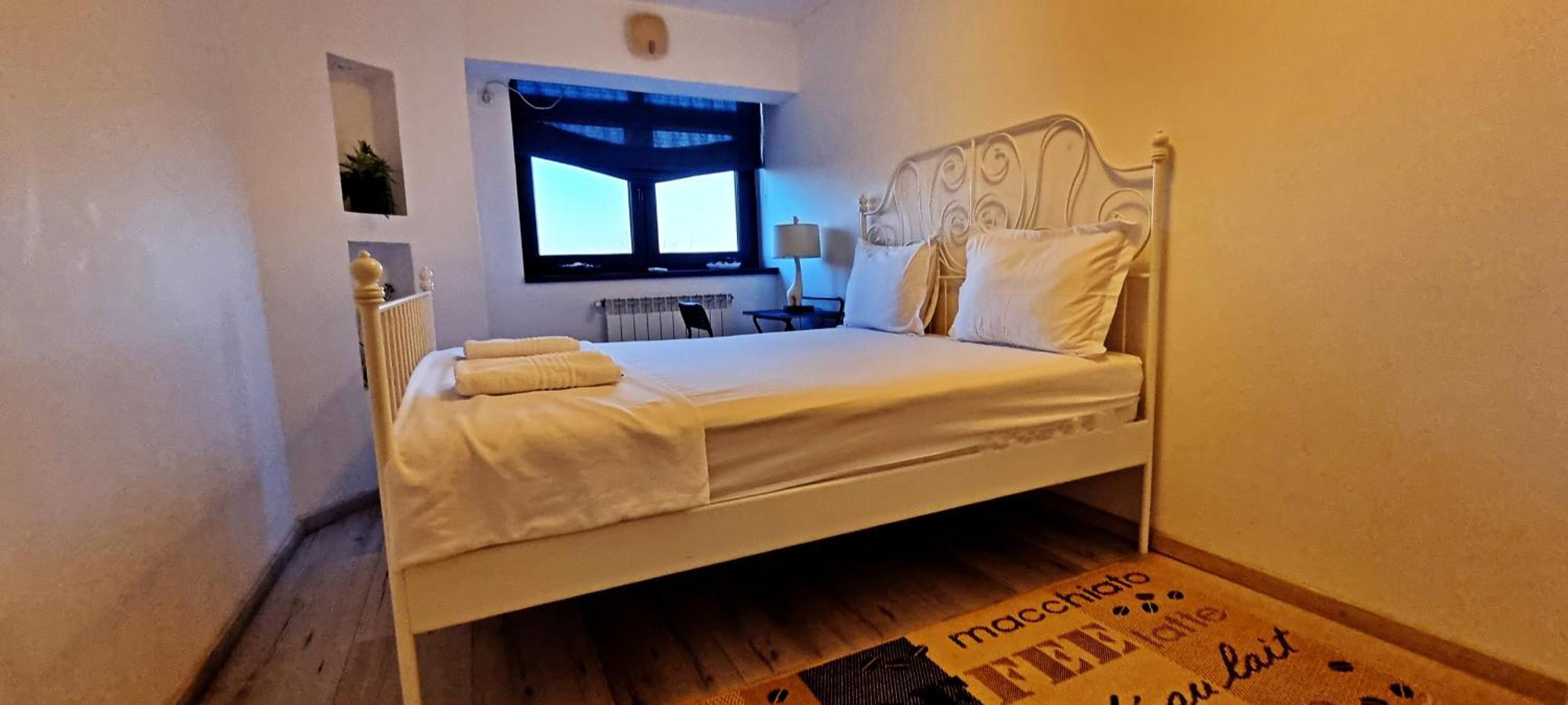 City Center Privat-Sauna Familyconcept Iasi Bagian luar foto