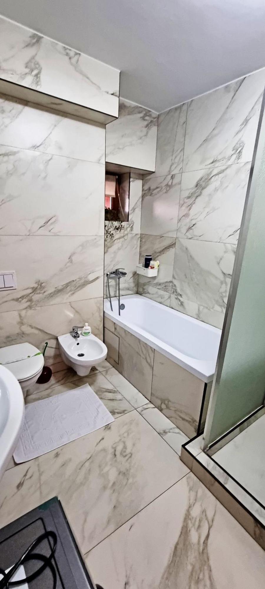 City Center Privat-Sauna Familyconcept Iasi Bagian luar foto